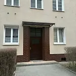 Lägenhet Jednoosobowy Przy Targach Poznanskich Nr 2, Lozko Dlugosci 190 Poznań