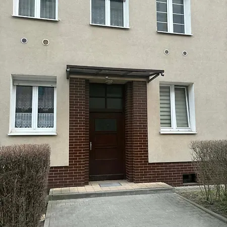 Apartman Jednoosobowy Przy Targach Poznanskich Nr 2, Lozko Dlugosci 190 Poznań